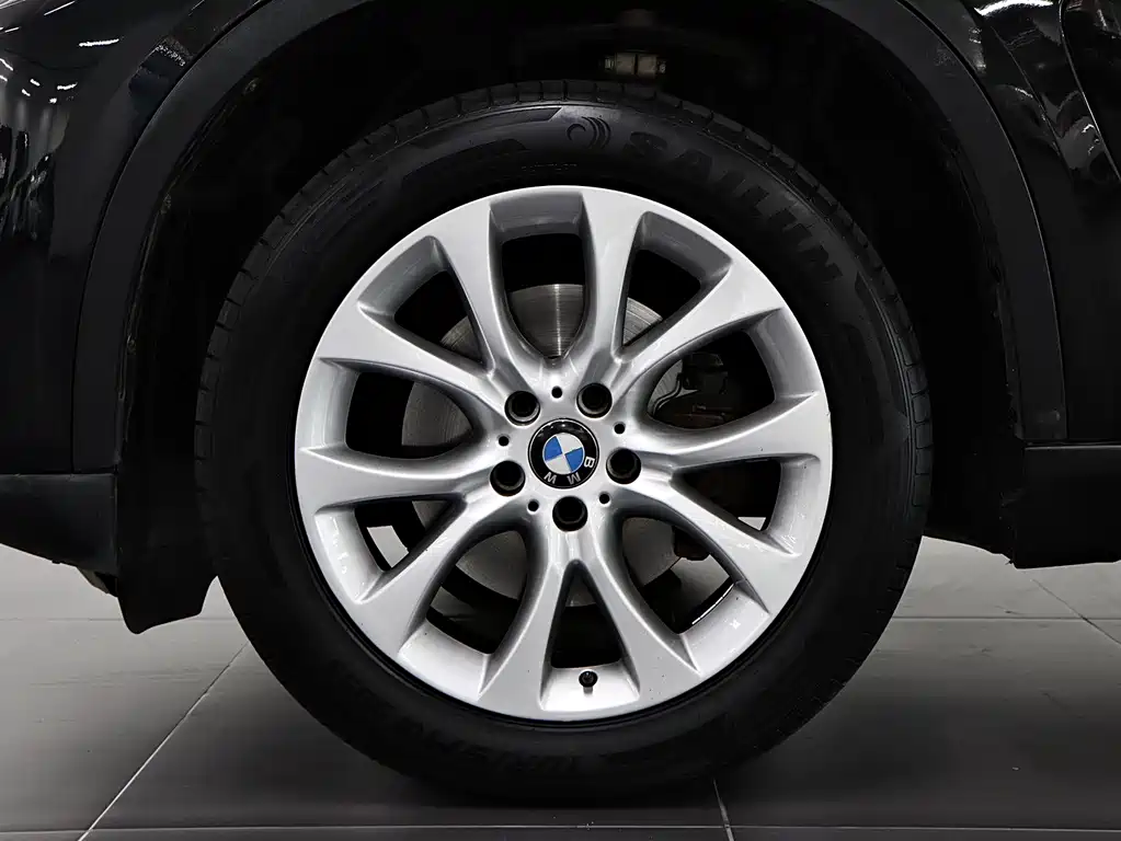 BMW X5 2015 — фото 8