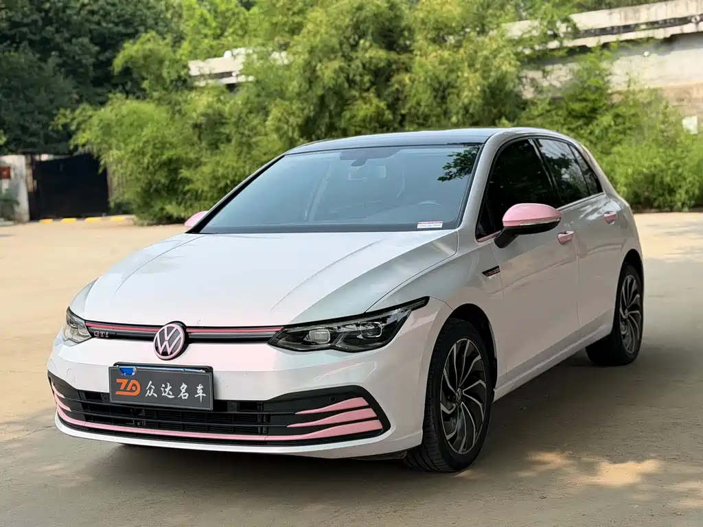 Volkswagen Golf 2023