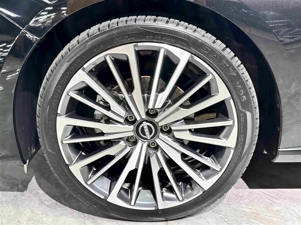 Nissan Teana 2023 — фото 19