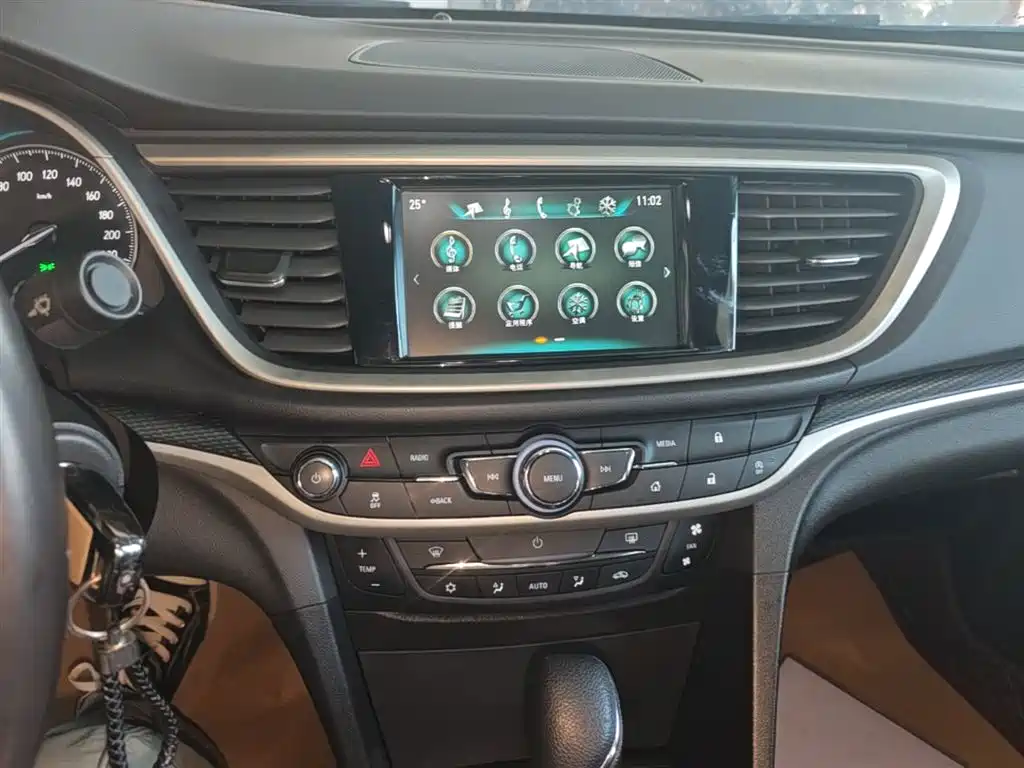 Buick Excelle 2019 — фото 13