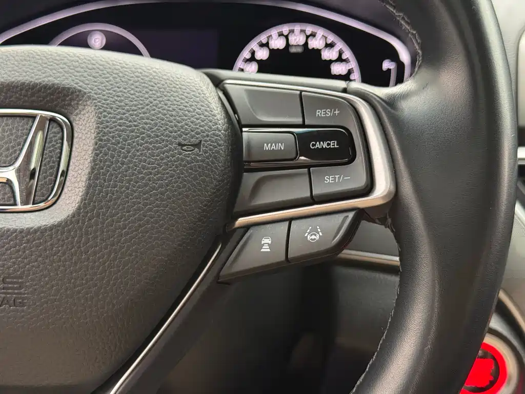 Honda Accord 2021 — фото 12