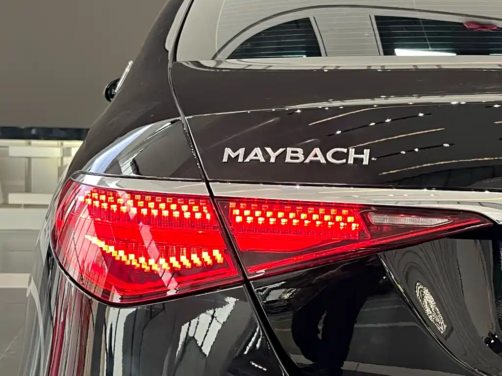 Mercedes-Benz S-Class 2022 — фото 16