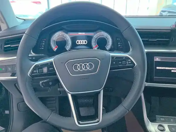 Audi A6L 2021