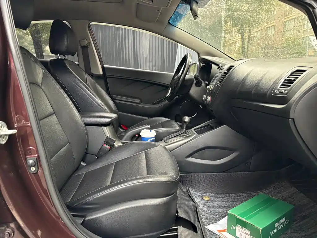 Kia K3 2013
