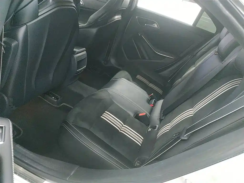 Mercedes-Benz CLA 2017 — фото 13
