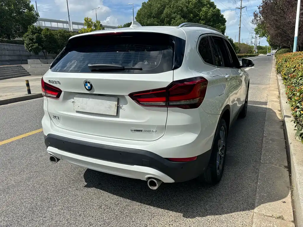 BMW X1 2020 — фото 4