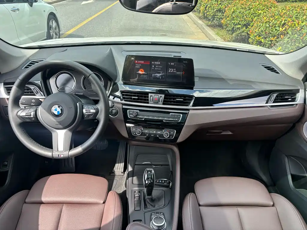 BMW X1 2020 — фото 11