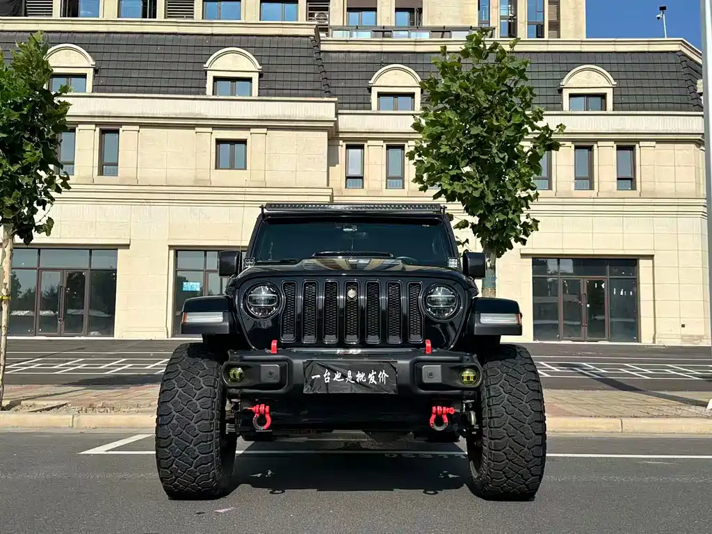 Jeep Wrangler 2020 — фото 3