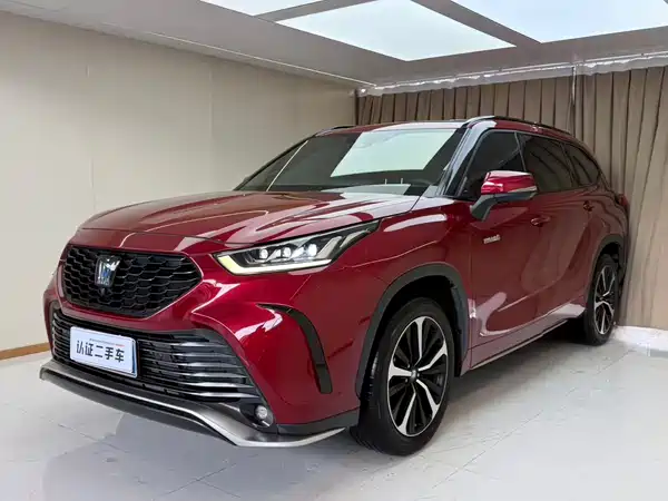 Toyota Crown Kluger 2021