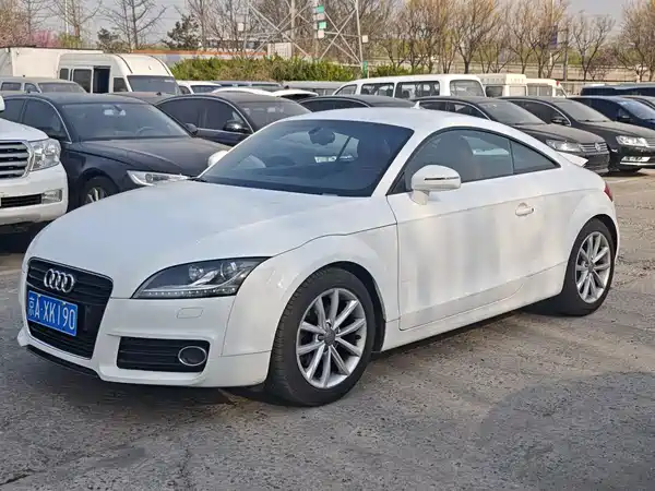 Audi TT 2011