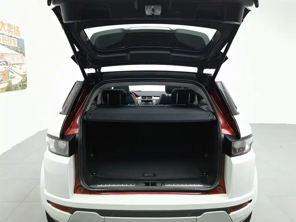 Land Rover Evoque 2015 — фото 16