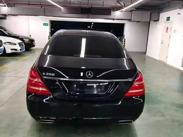 Mercedes-Benz S-Class 2008
