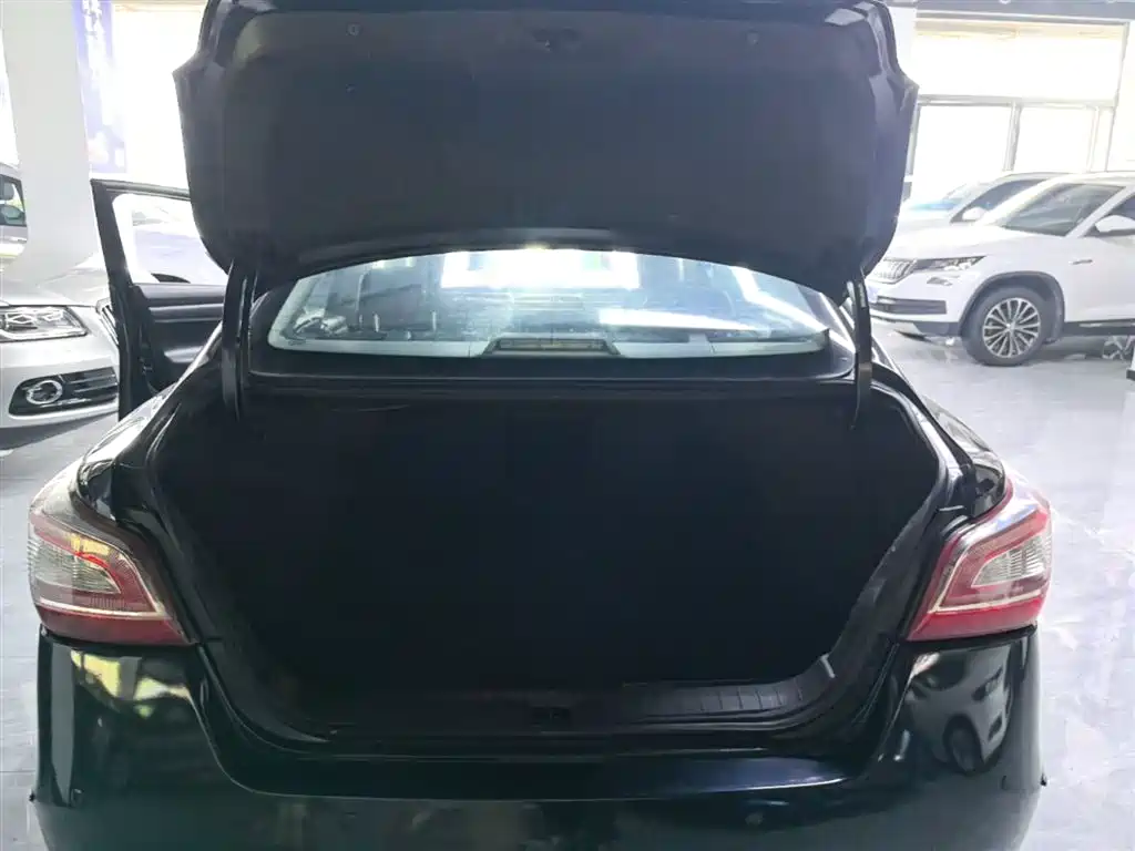 Nissan Teana 2015 — фото 19