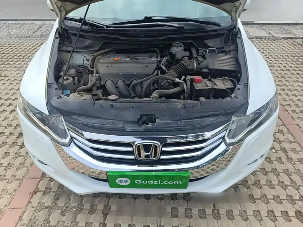 Honda Odyssey 2015 — фото 20