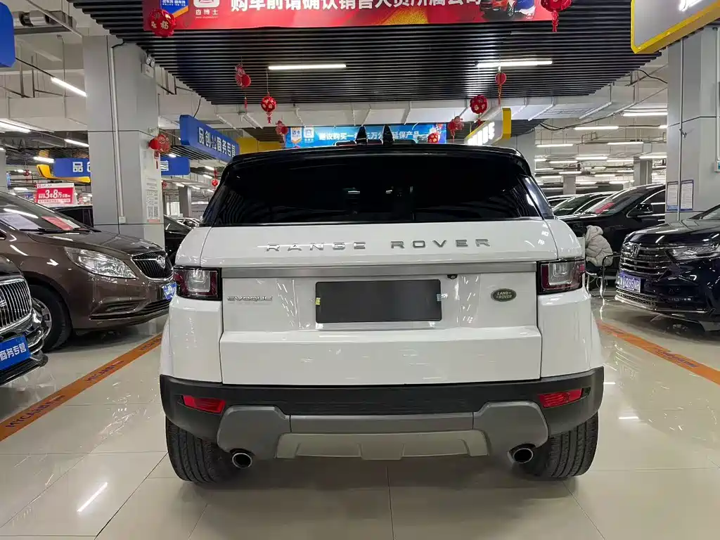 Land Rover Evoque 2018 — фото 7