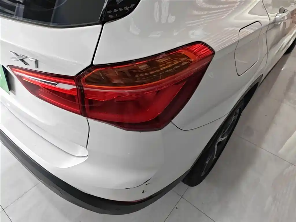 BMW X1 2018 — фото 8