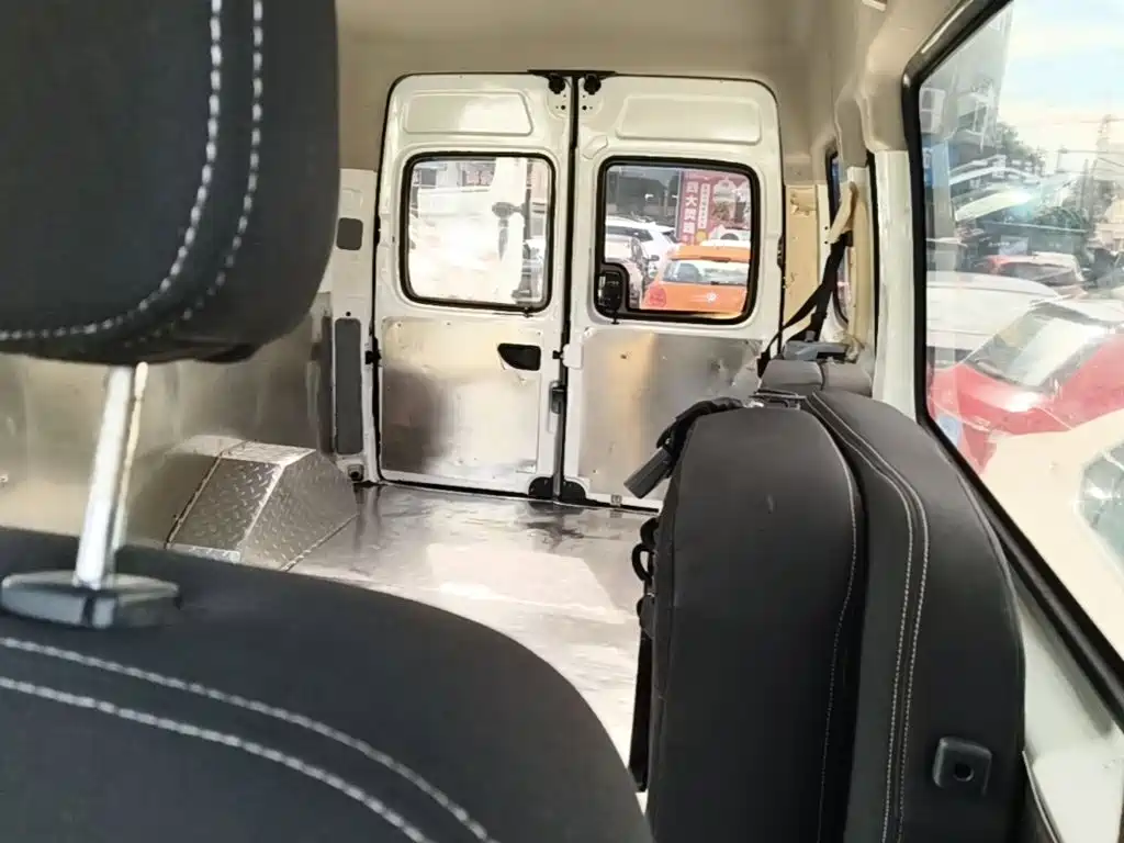 Maxus V80 2022 — фото 22