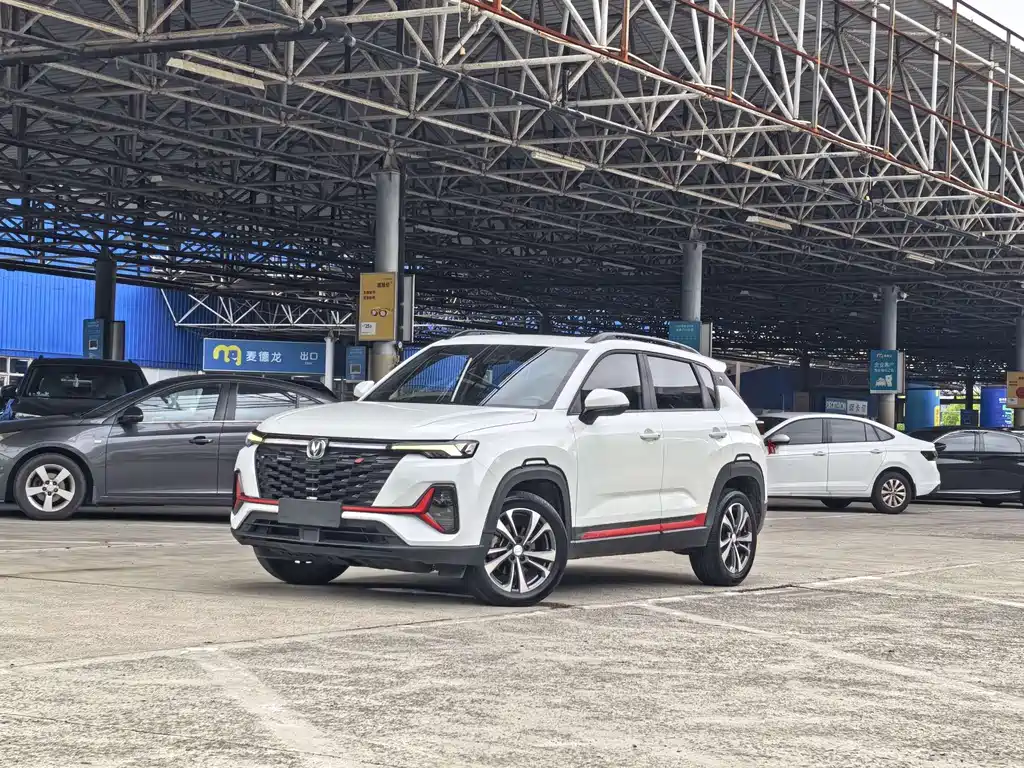 Changan CS35PLUS 2023 — фото 1