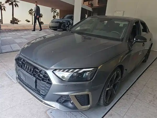 Audi A4L 2024