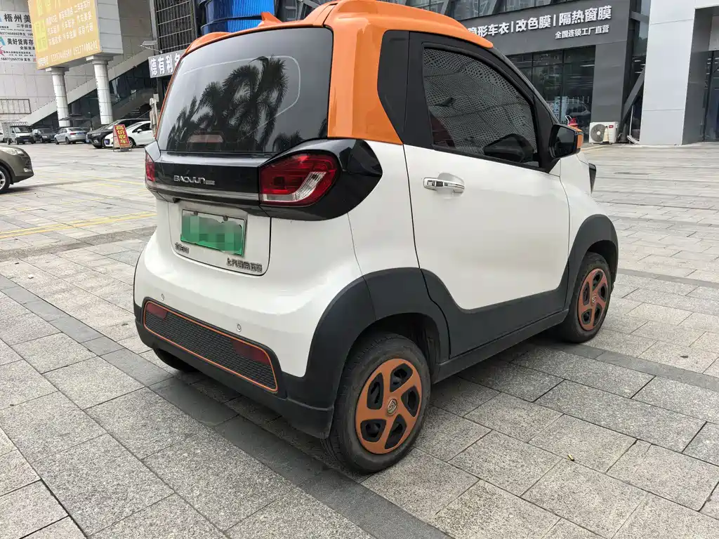Baojun E100 2019 — фото 4