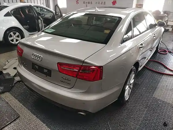 Audi A6L 2015
