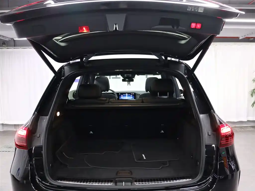 Mercedes-Benz GLE AMG 2024 — фото 31
