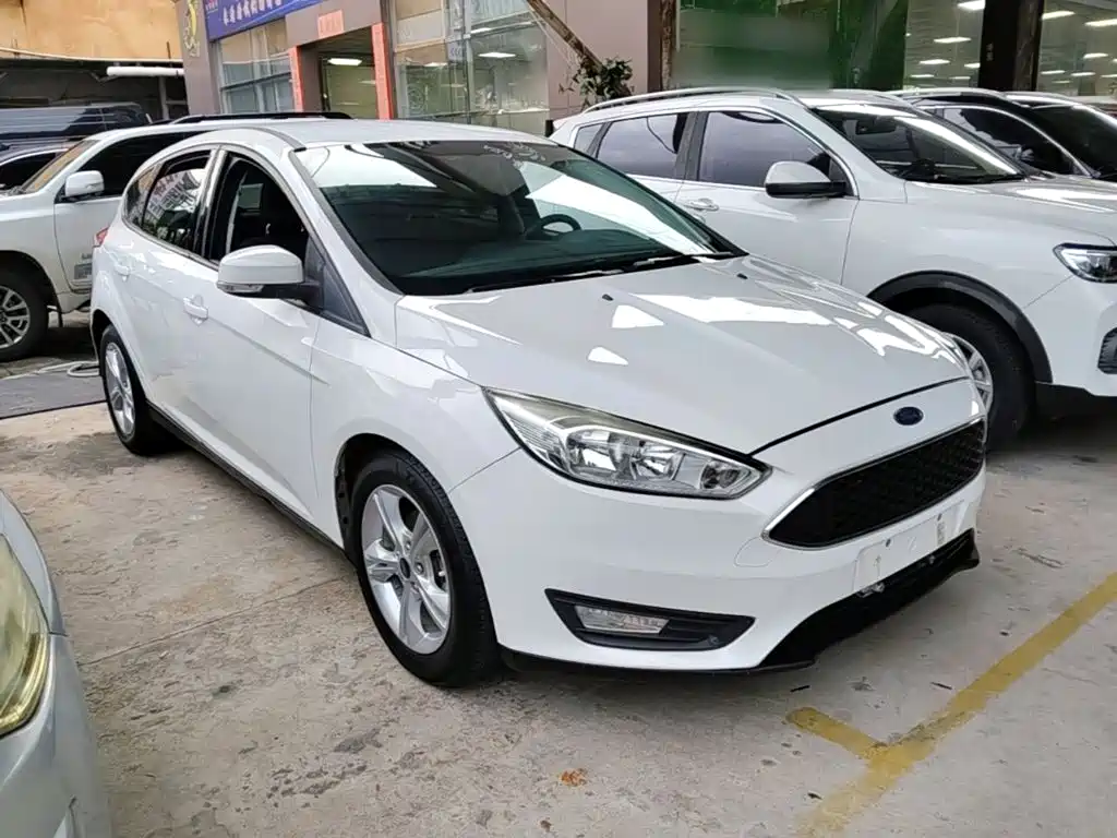 Ford Focus 2016 — фото 4