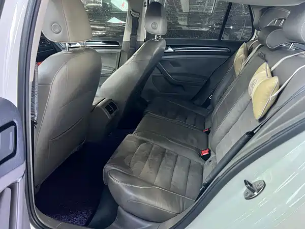 Volkswagen Golf 2014