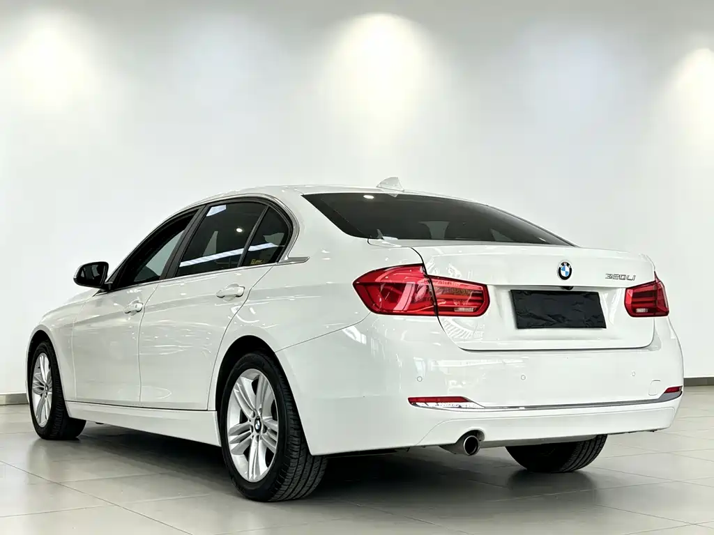 BMW 3 Series 2016 — фото 7