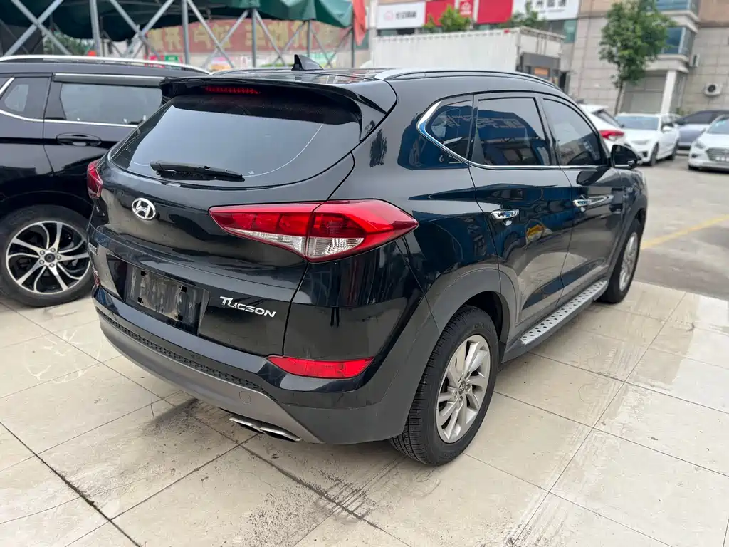 Hyundai Tucson 2017 — фото 4