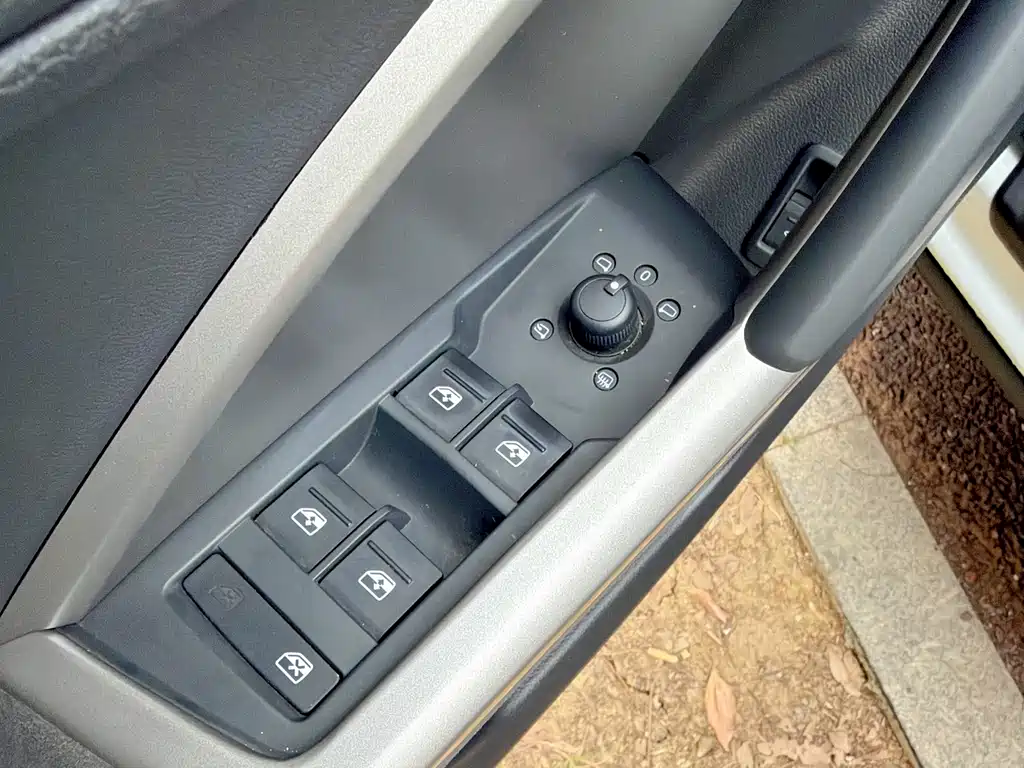 Audi Q3 2022 — фото 13
