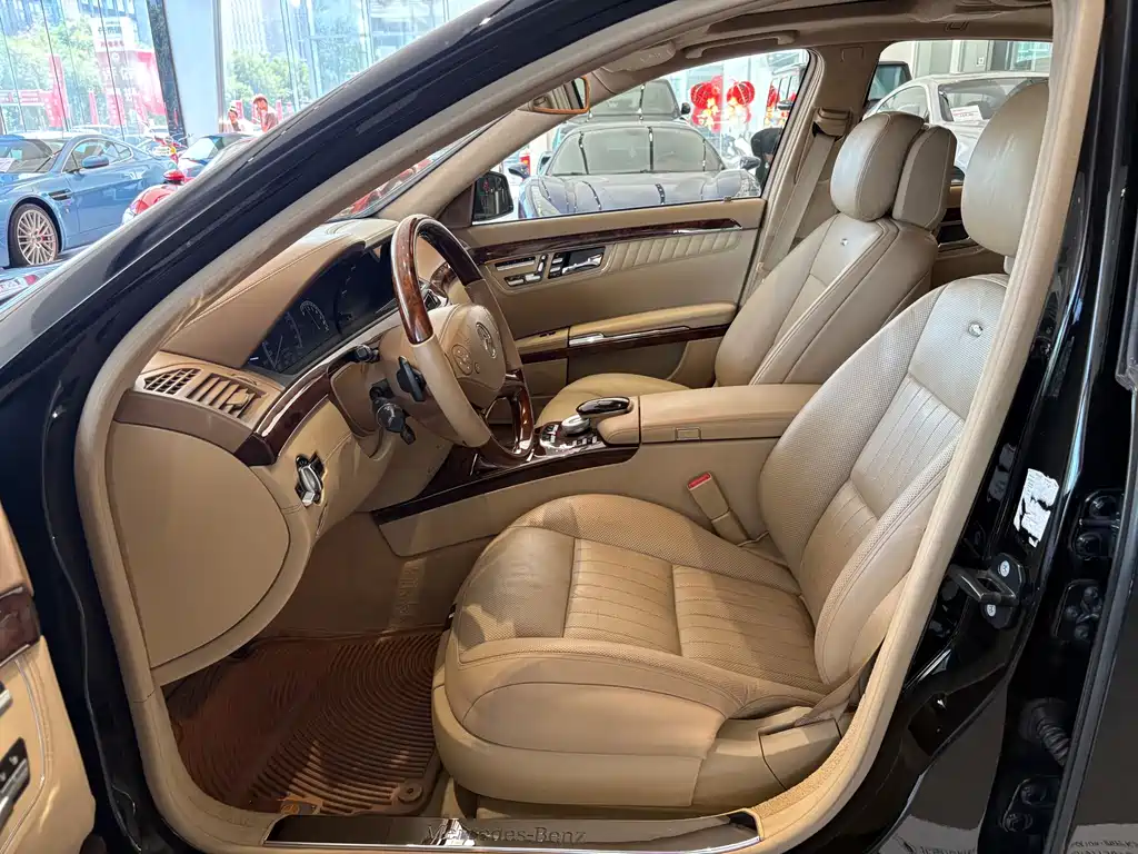Mercedes-Benz S-Class 2010 — фото 11