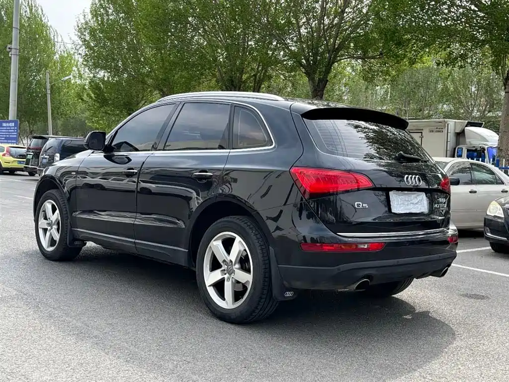 Audi Q5 2016 — фото 9