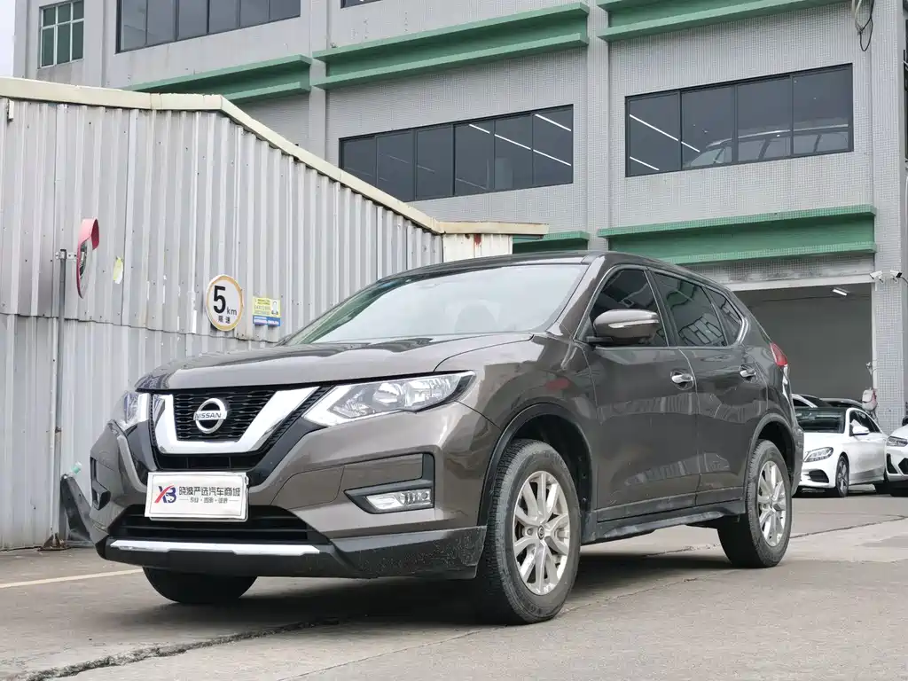 Nissan X-Trail 2019 — фото 1