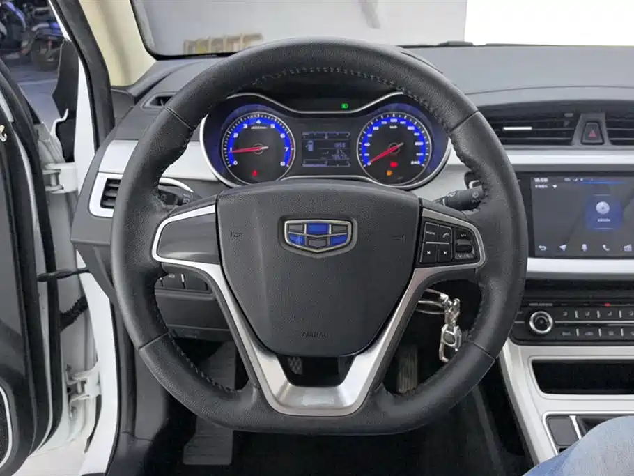 Geely Vision 2018 — фото 15