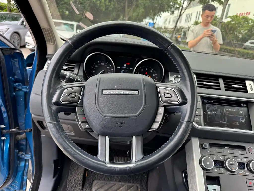 Land Rover Evoque 2017 — фото 8