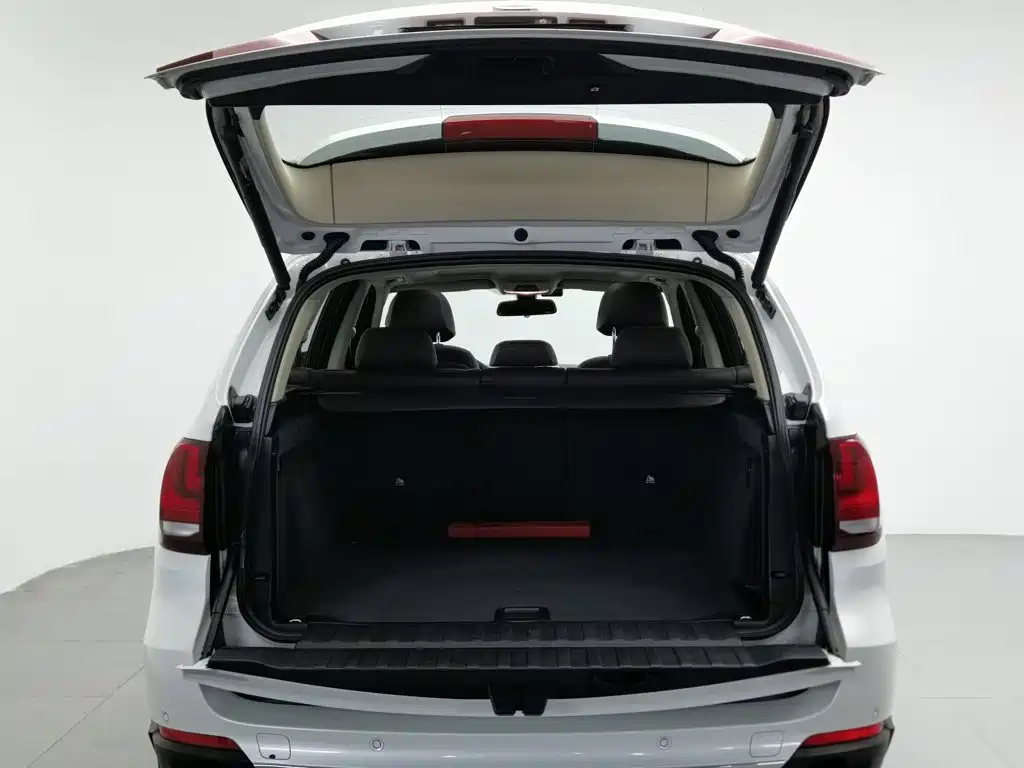BMW X5 2017 — фото 16