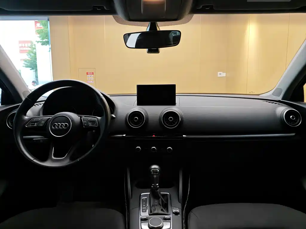 Audi A3 2020 — фото 21