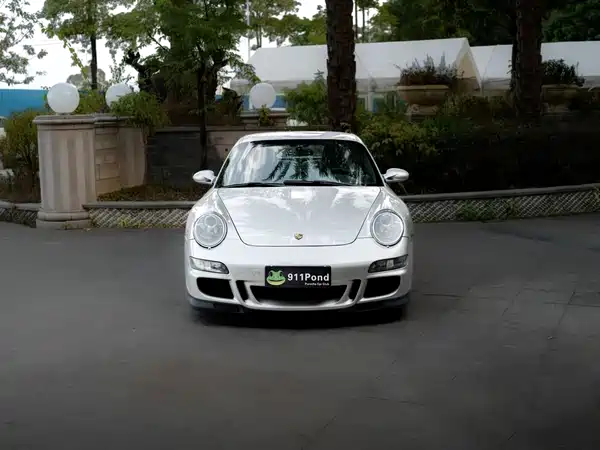 Porsche 911 2005