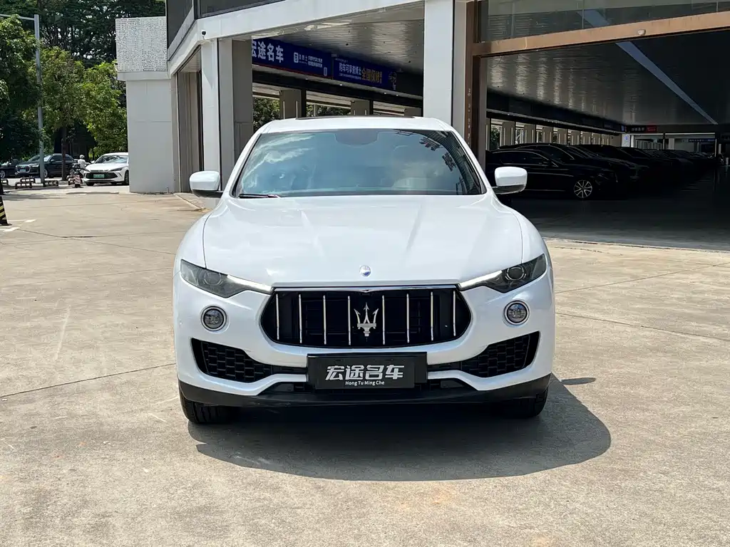 Maserati Levante 2018 — фото 2