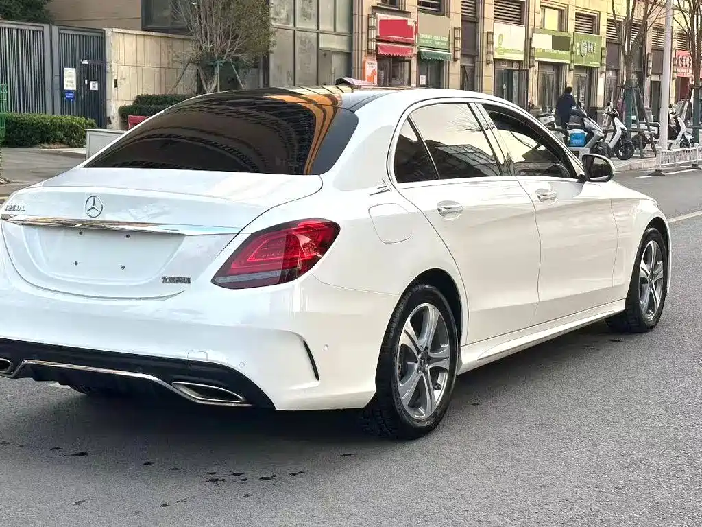 Mercedes-Benz C-Class 2020 — фото 8
