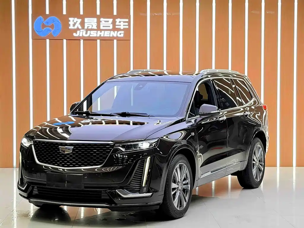 Cadillac XT6 2021 — фото 1