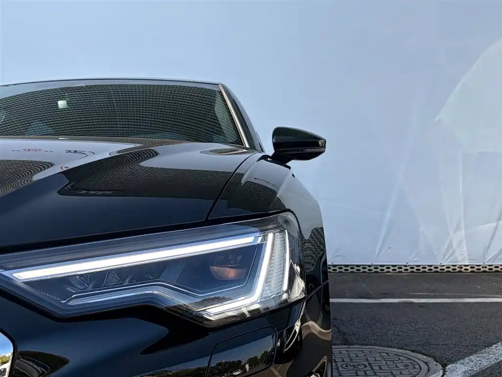 Audi A6L 2025 — фото 10