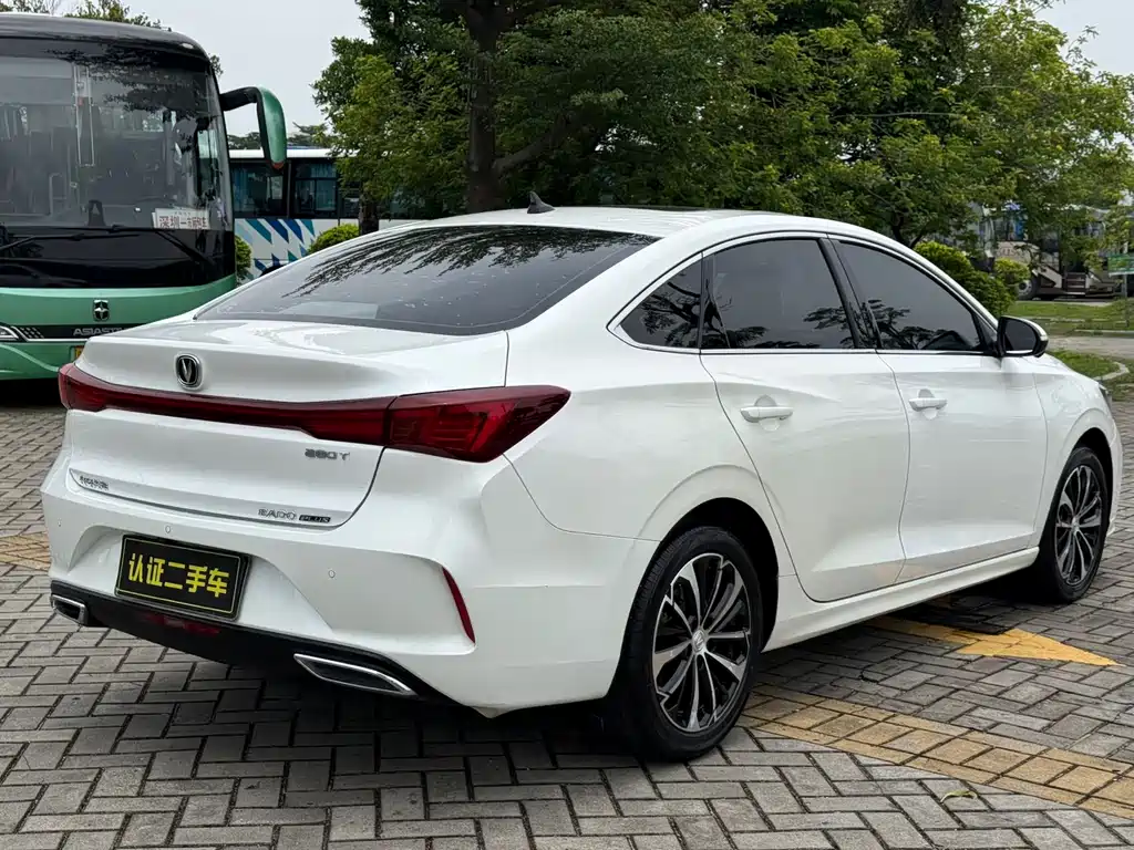 Changan Escape 2022 — фото 11