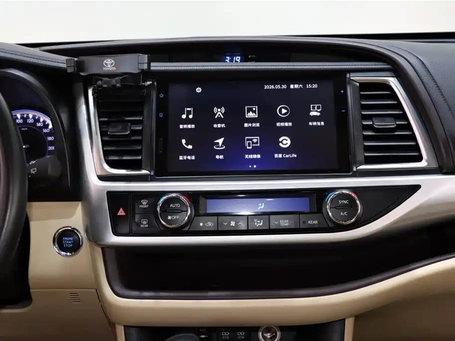 Toyota Highlander 2018 — фото 14