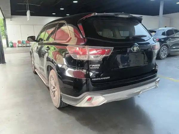 Toyota Highlander 2017
