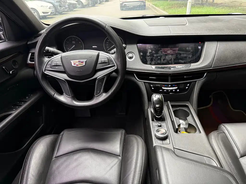 Cadillac CT6 2021 — фото 11