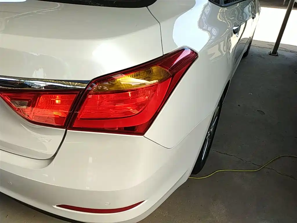 Hyundai Mistra 2015 — фото 8