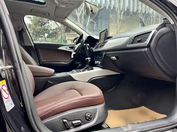 Audi A6L 2014
