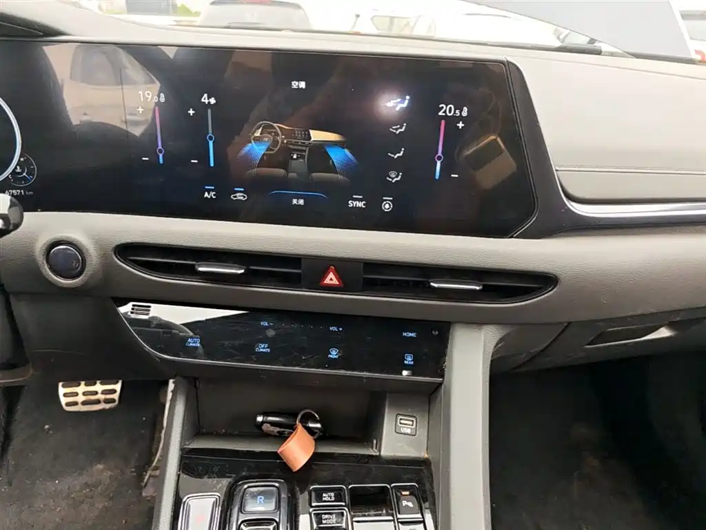 Hyundai Sonata 2020 — фото 13